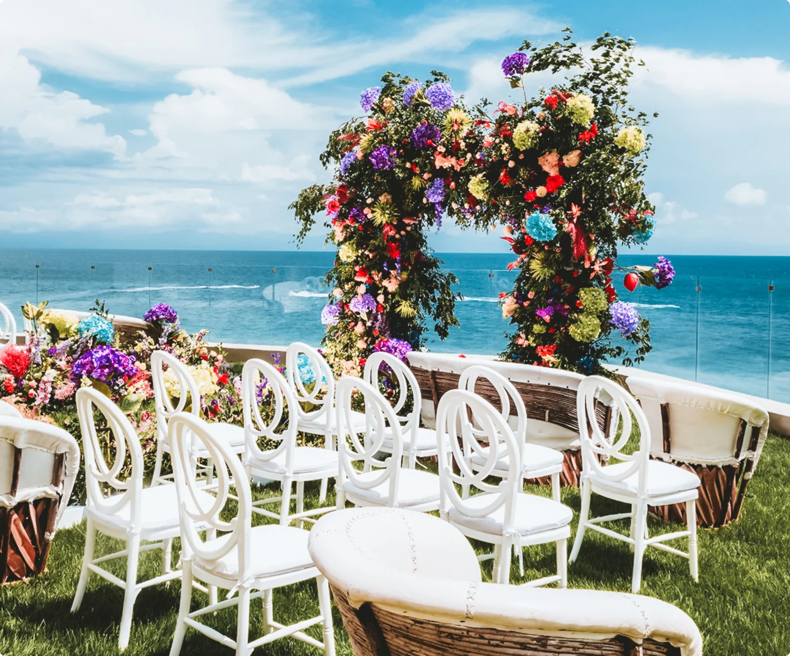 Make your wedding a magical beach moment
